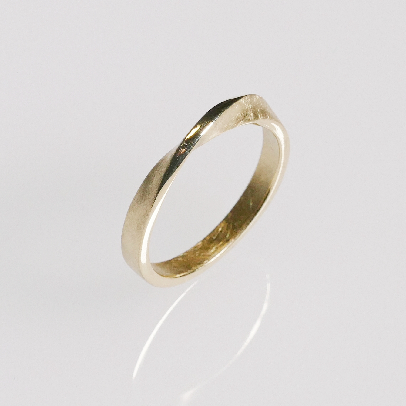 Möbiusring Gold 585/ – Bild 2